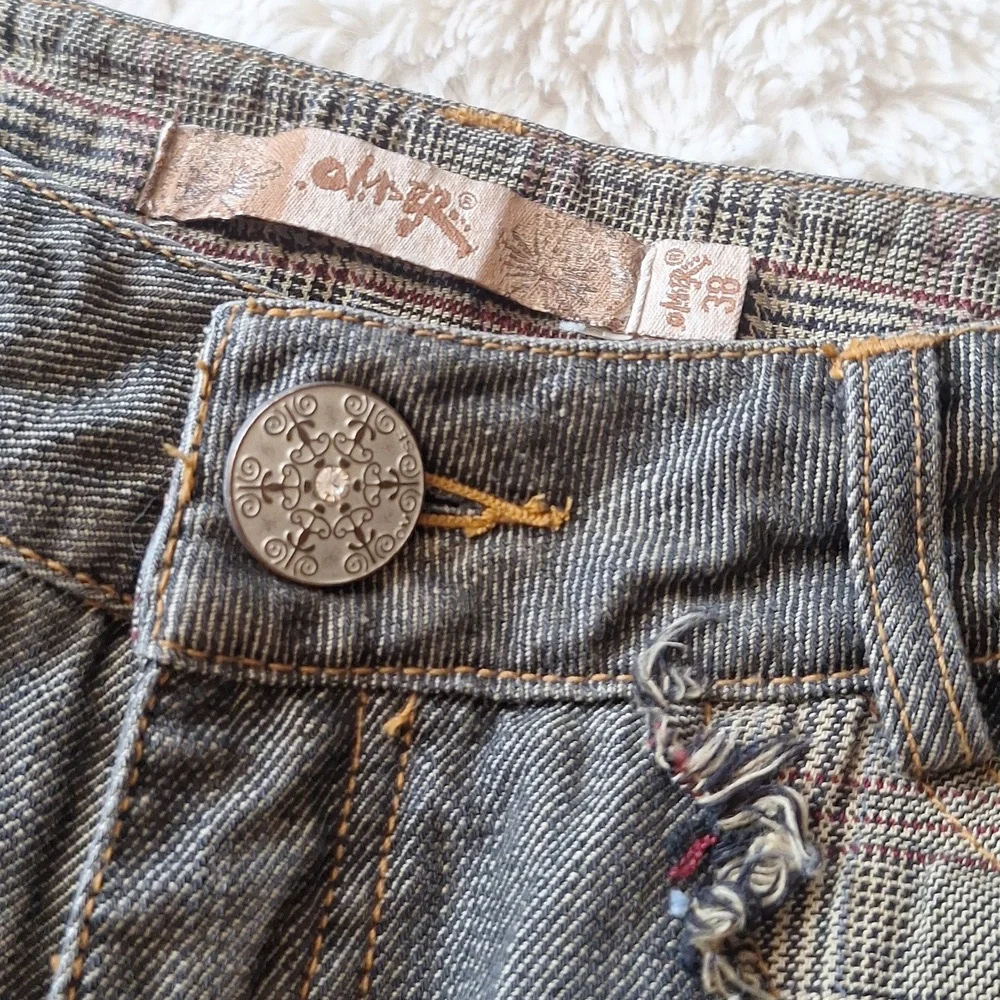 AMIRI Checkered Denim with Embroidered Details - Picture 11 of 12